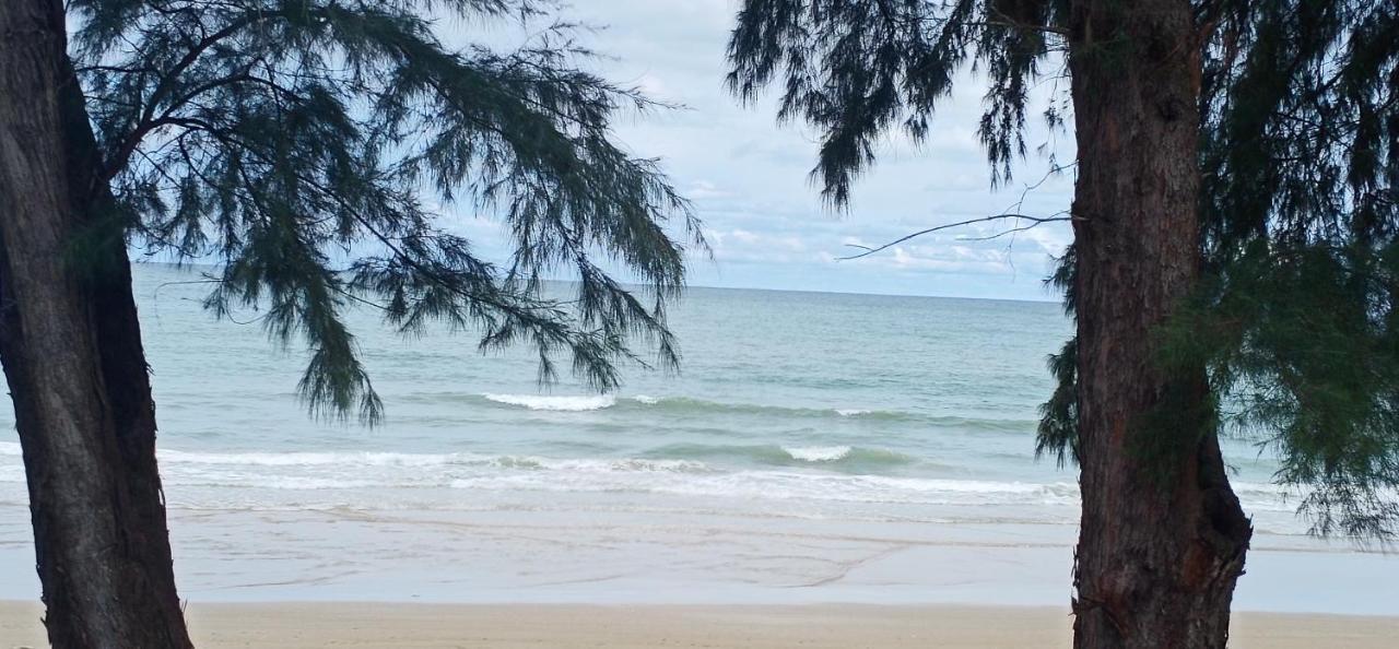 Sammy Seaview Mae Ramphueng Beach Front Golden Elephant บ้านช้างทองวิวทะเลหน้าหาดแม่รำพึง Rayong Buitenkant foto