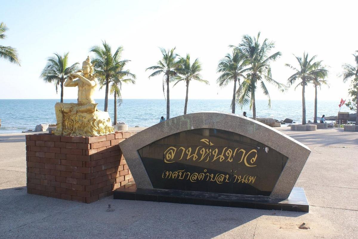 Sammy Seaview Mae Ramphueng Beach Front Golden Elephant บ้านช้างทองวิวทะเลหน้าหาดแม่รำพึง Rayong Buitenkant foto